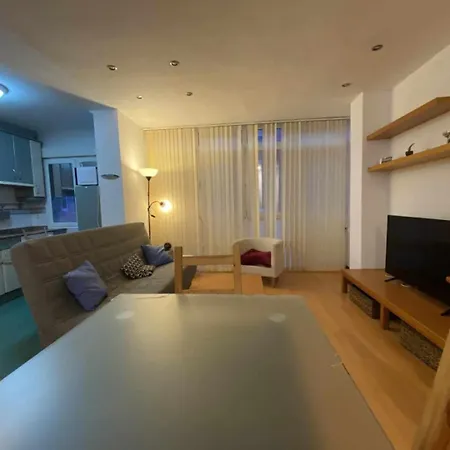 Apartment Alojamiento Brisa Del Mar En Candas